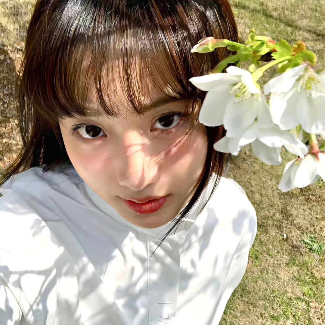 埃莱扎·施莱辛格：战妆